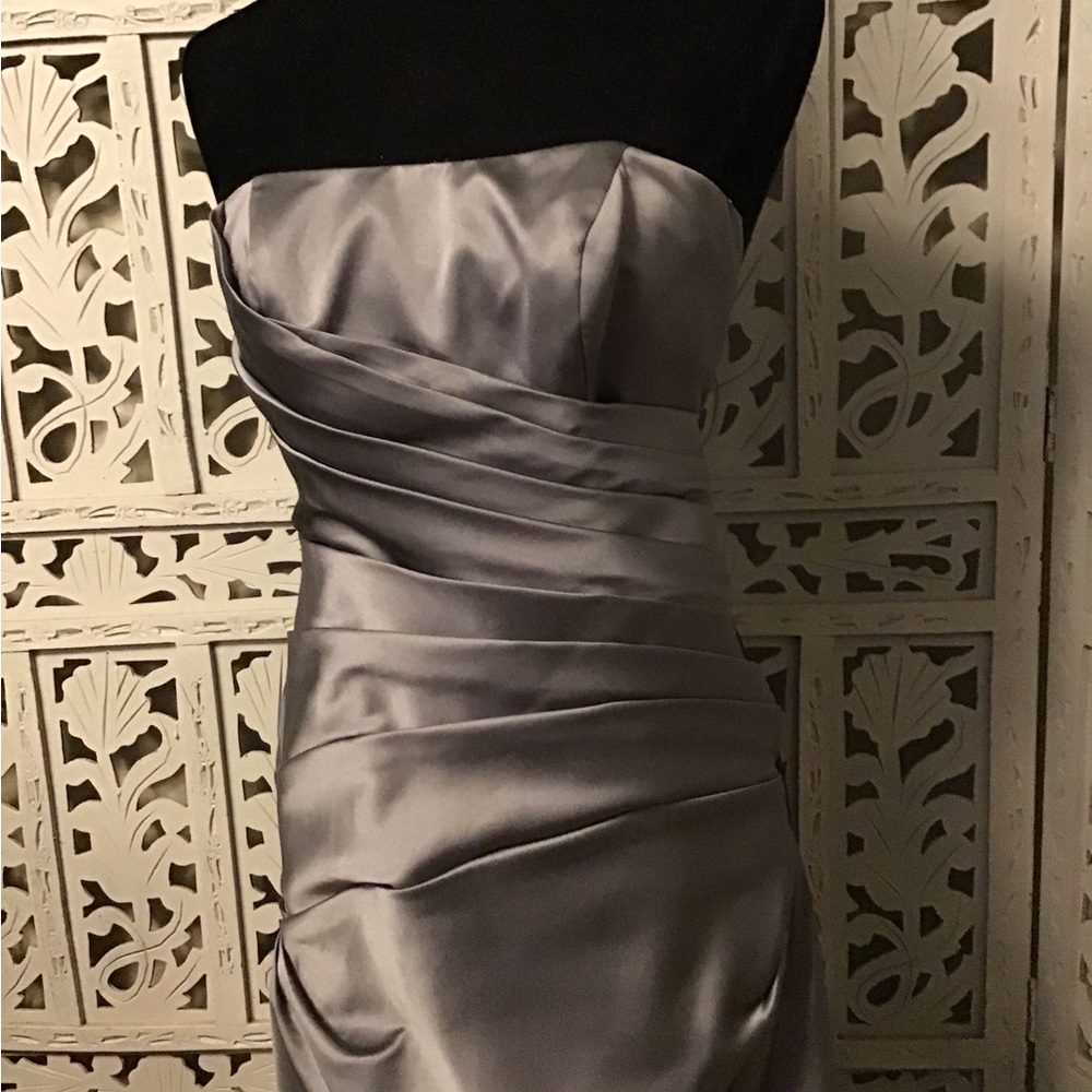 DAVIDS BRIDAL BEAUTIFUL PLATINUM SILVER STRAPLESS LONG FORMAL PROM DRESS GOWN - Picture 5 of 11